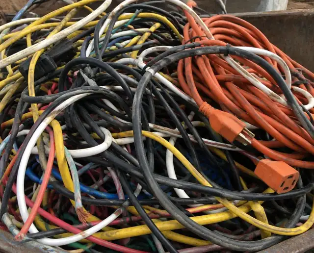 Scrap insulated wire
